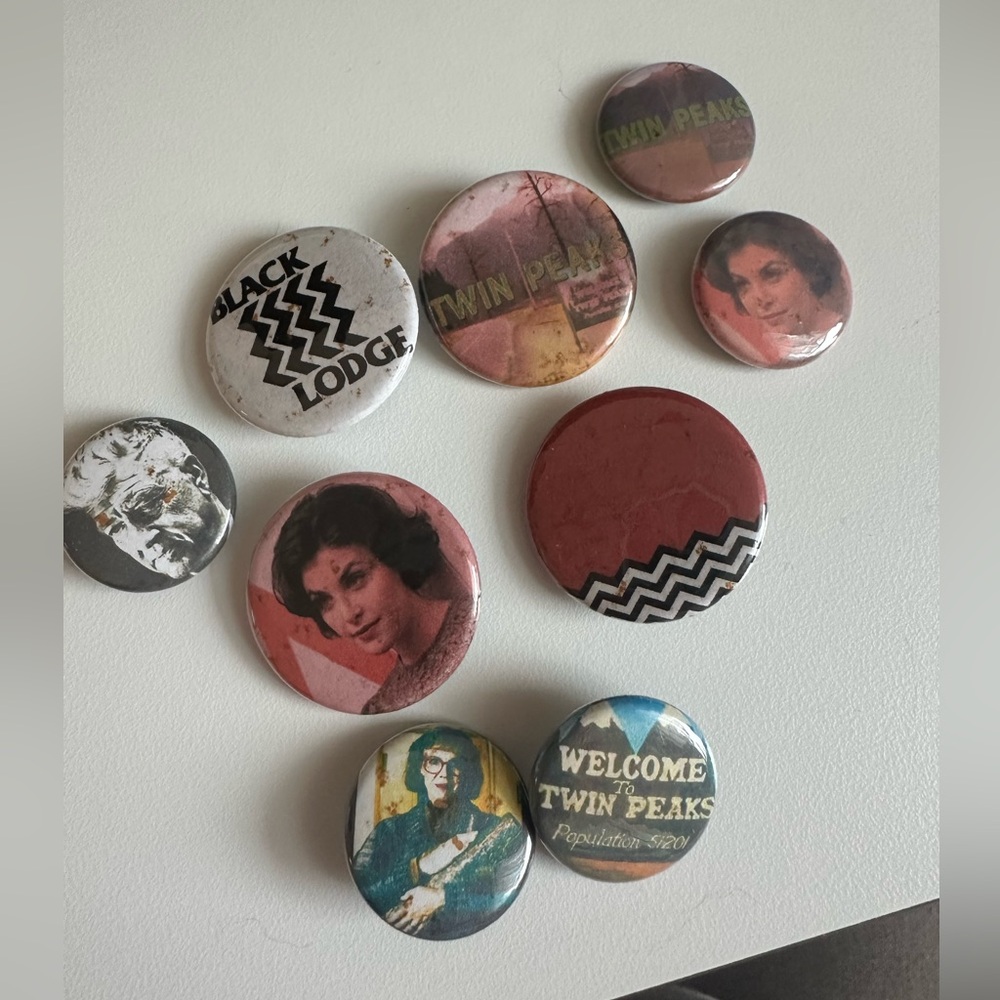 Twin Peaks Various Button Set